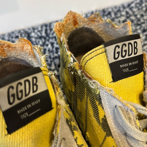 Golden Goose Francy sneakers in a distinctive original Golden Goose design - Picture 4 of 15